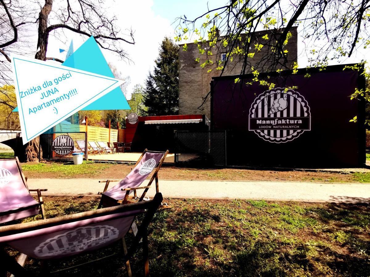 Juna2 - Nowoczesny Apartament W Centrum Z Widokiem Na Park Pruszków Exteriér fotografie